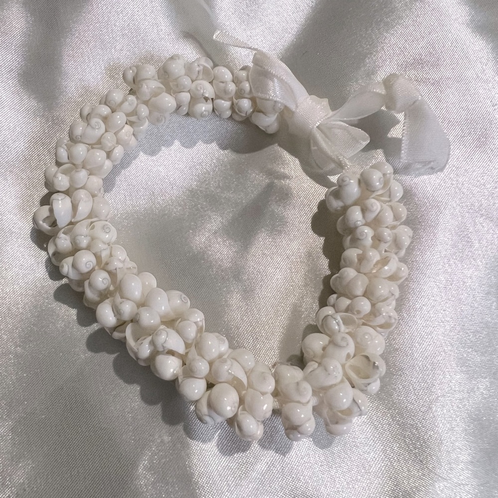 Shell 🐚 bracelet or anklet